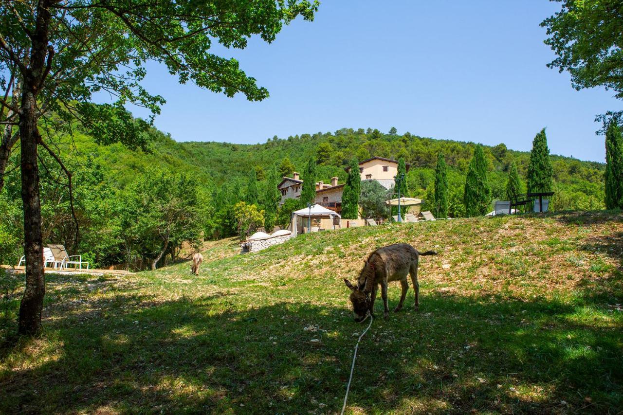 Borgo Incantato Spoleto Pompagnano Exterior photo